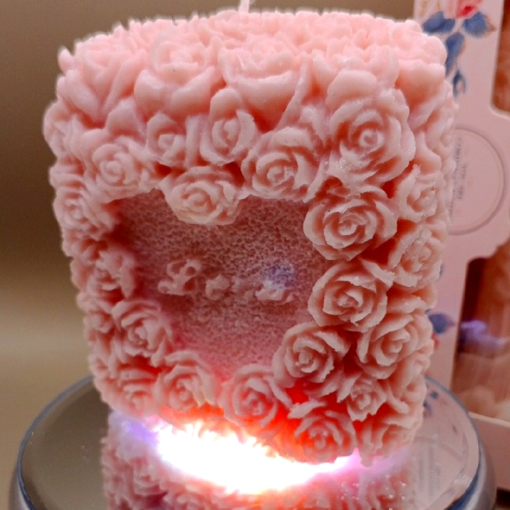 BaRich Hand Made 💕 Rose Scented Pink Candle